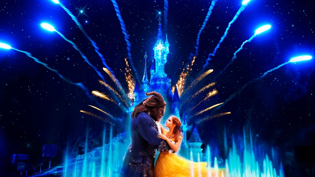 Romantische Abendstimmung in Disneyland Paris