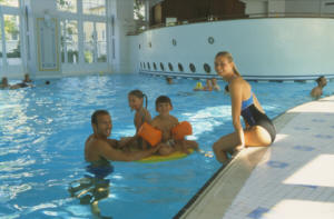 Disney Hotel Newport Bay Club Schwimmbad Foto